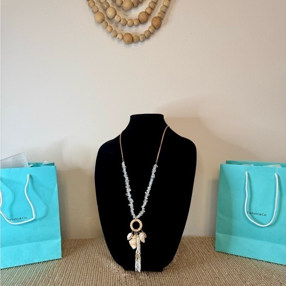 Versona Jewelry - 🌸Beach Tropical Seashell Necklace🏝️🐚